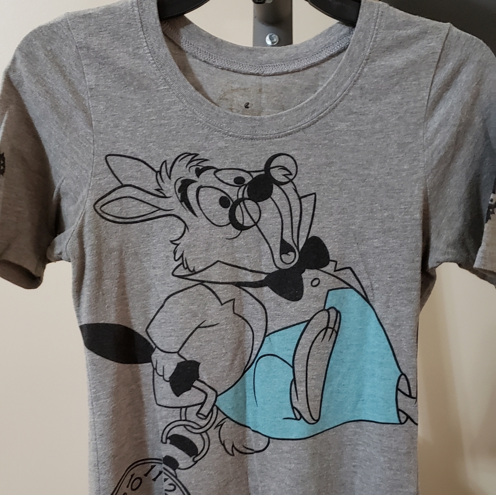 Juniors Alice in Wonderland shirt